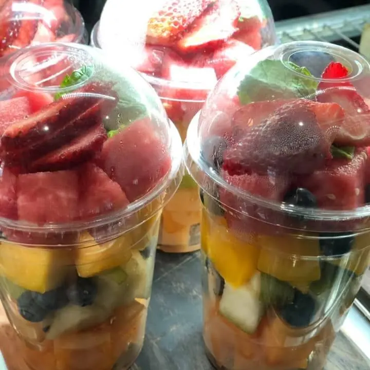 Fruit cups