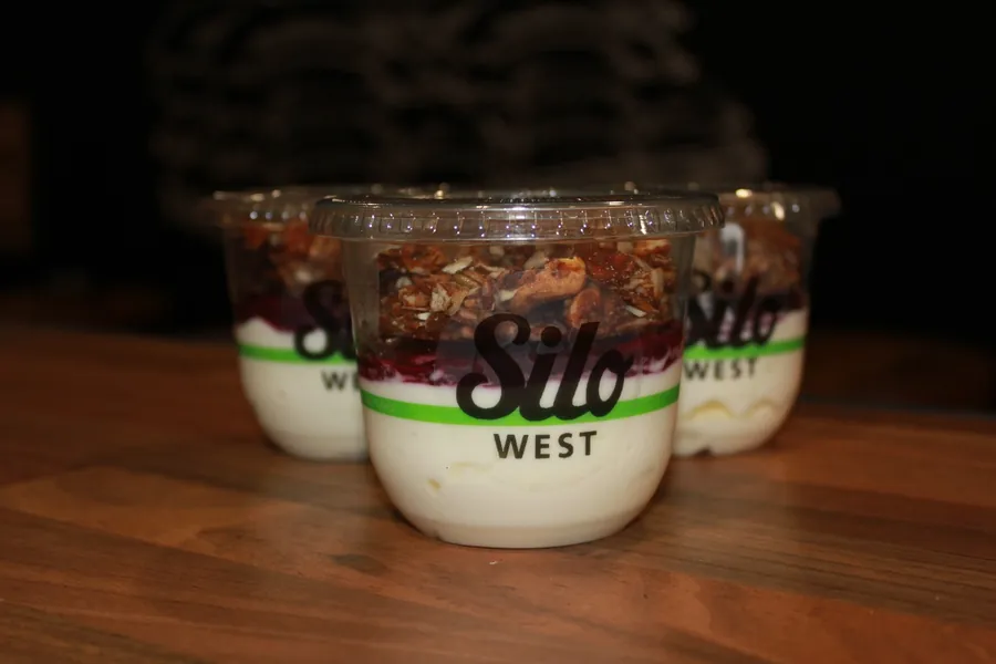 Yoghurt and granola cups